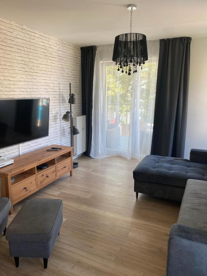 Apartament Paris Kolobrzeg Bagian luar foto