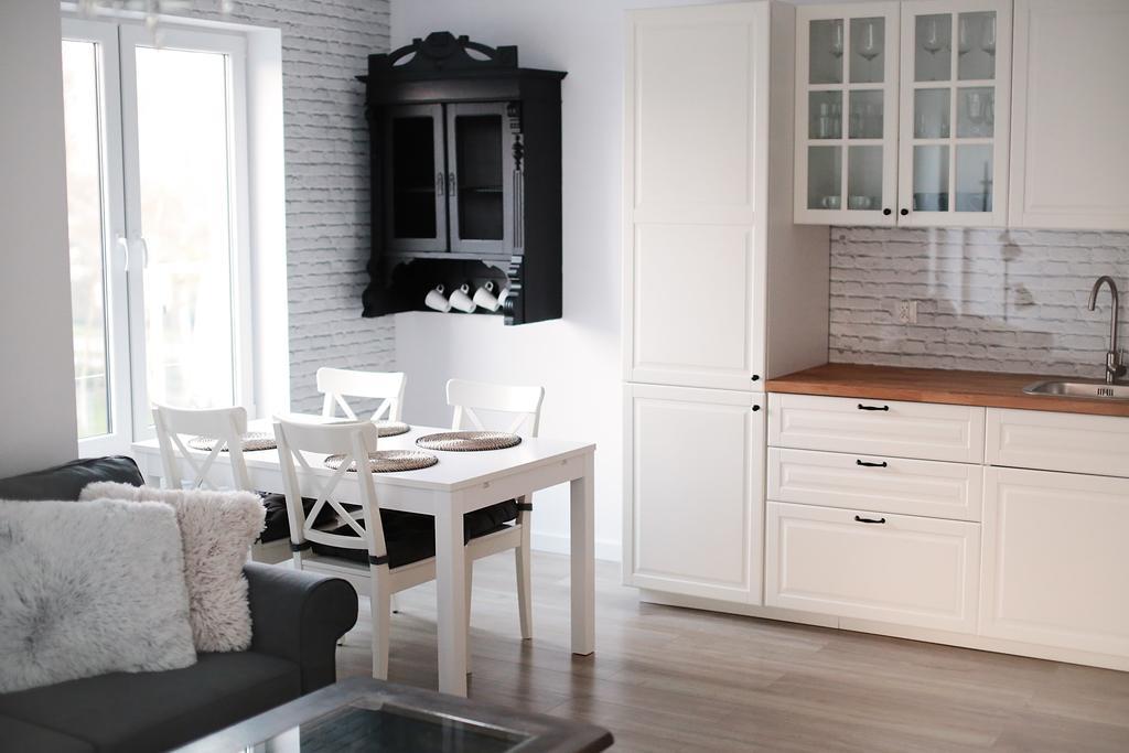 Apartament Paris Kolobrzeg Bagian luar foto